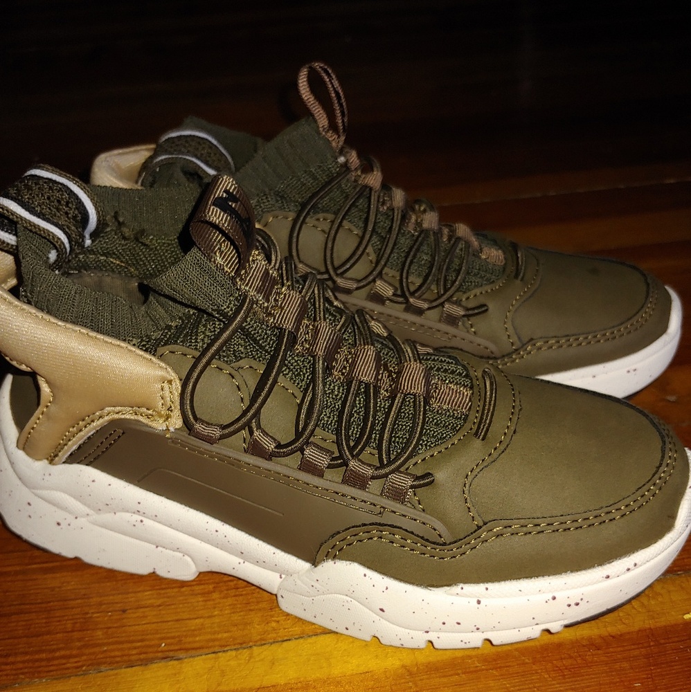 Zara Sport Shoes